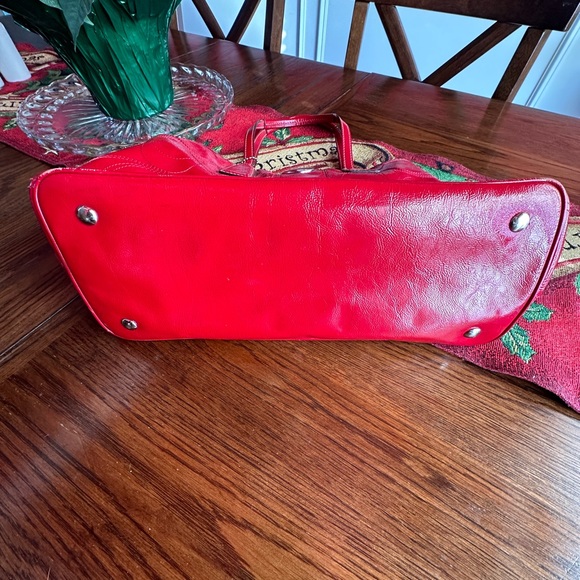 Coach - Red Patent Leather Satchel - Picture 8 of 12
